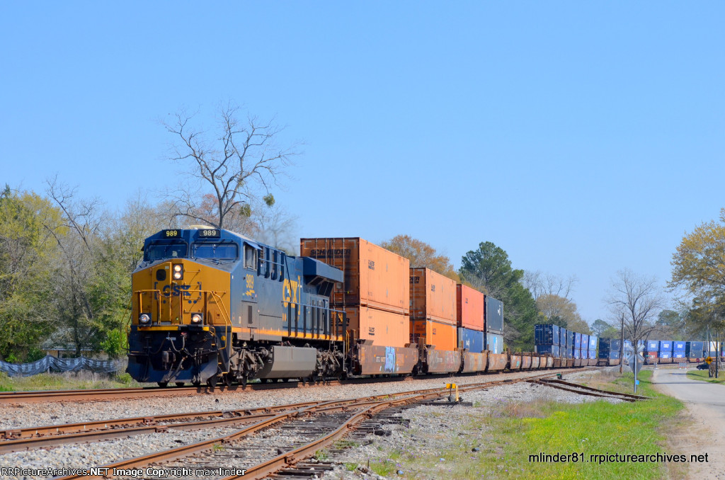 CSX 989